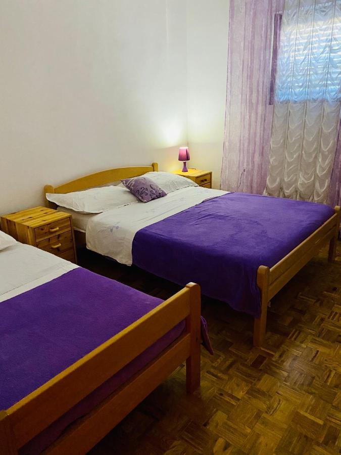Apartment Vujcic Donji Okrug  Eksteriør billede