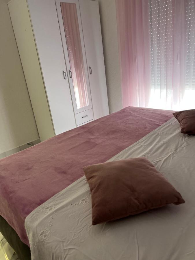 Apartment Vujcic Donji Okrug  Eksteriør billede