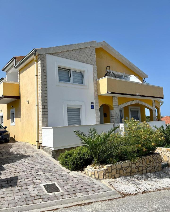 Apartment Vujcic Donji Okrug  Eksteriør billede