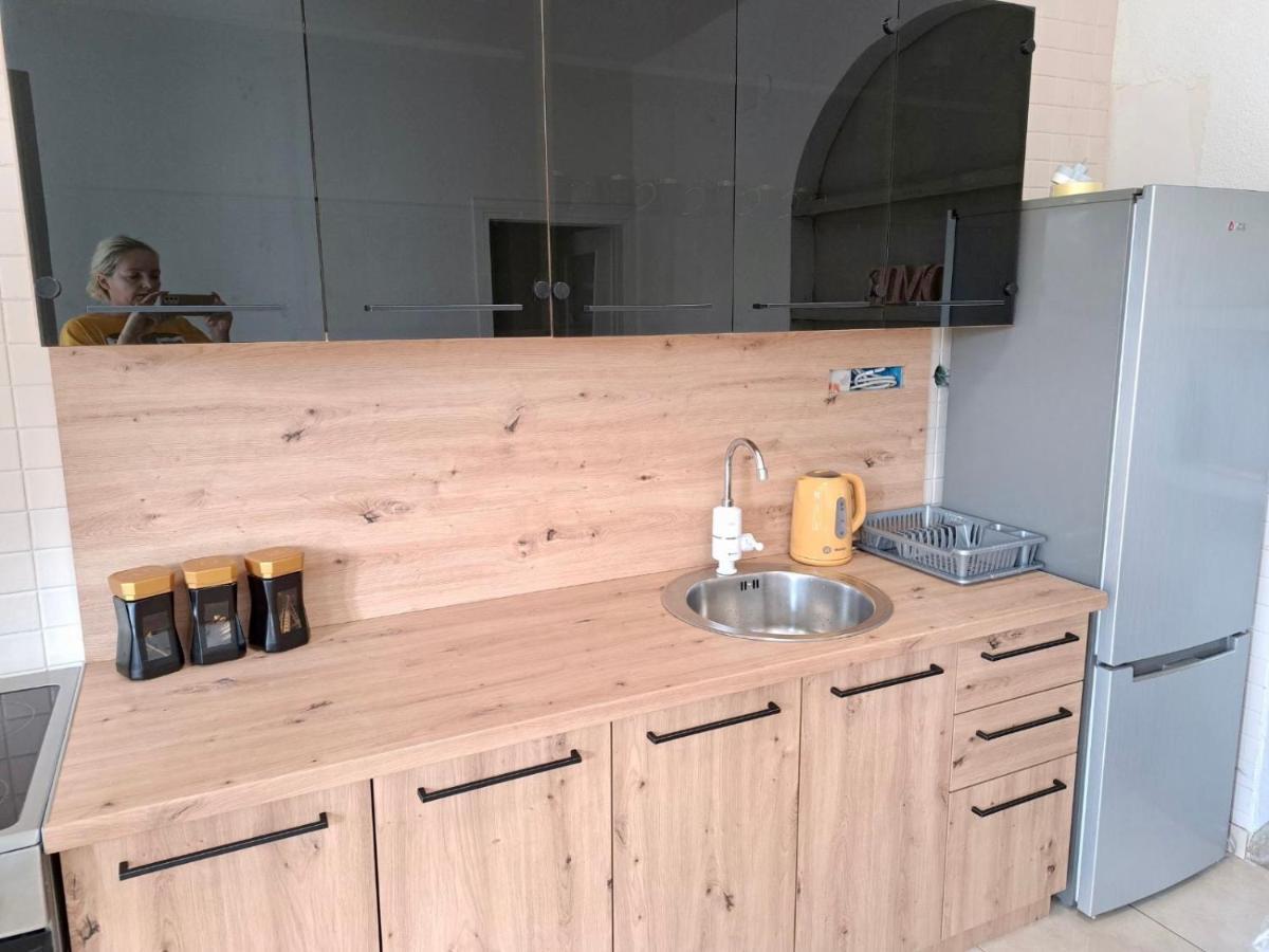 Apartment Vujcic Donji Okrug  Eksteriør billede